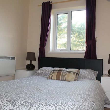 Serviced Apartments Wexford Habitación foto